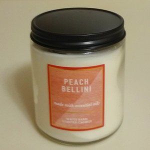 NWT Peach Bellini Scented Candle with Essential Oils (7 oz.)